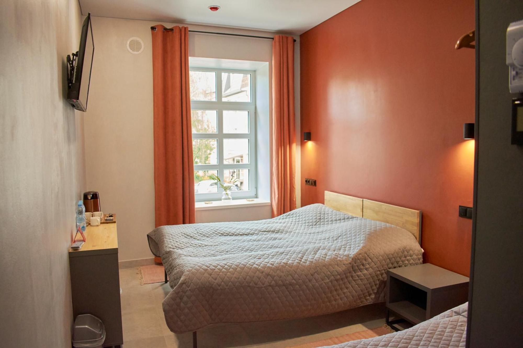 Florian Hotel Kamianets-Podilskyi Luaran gambar