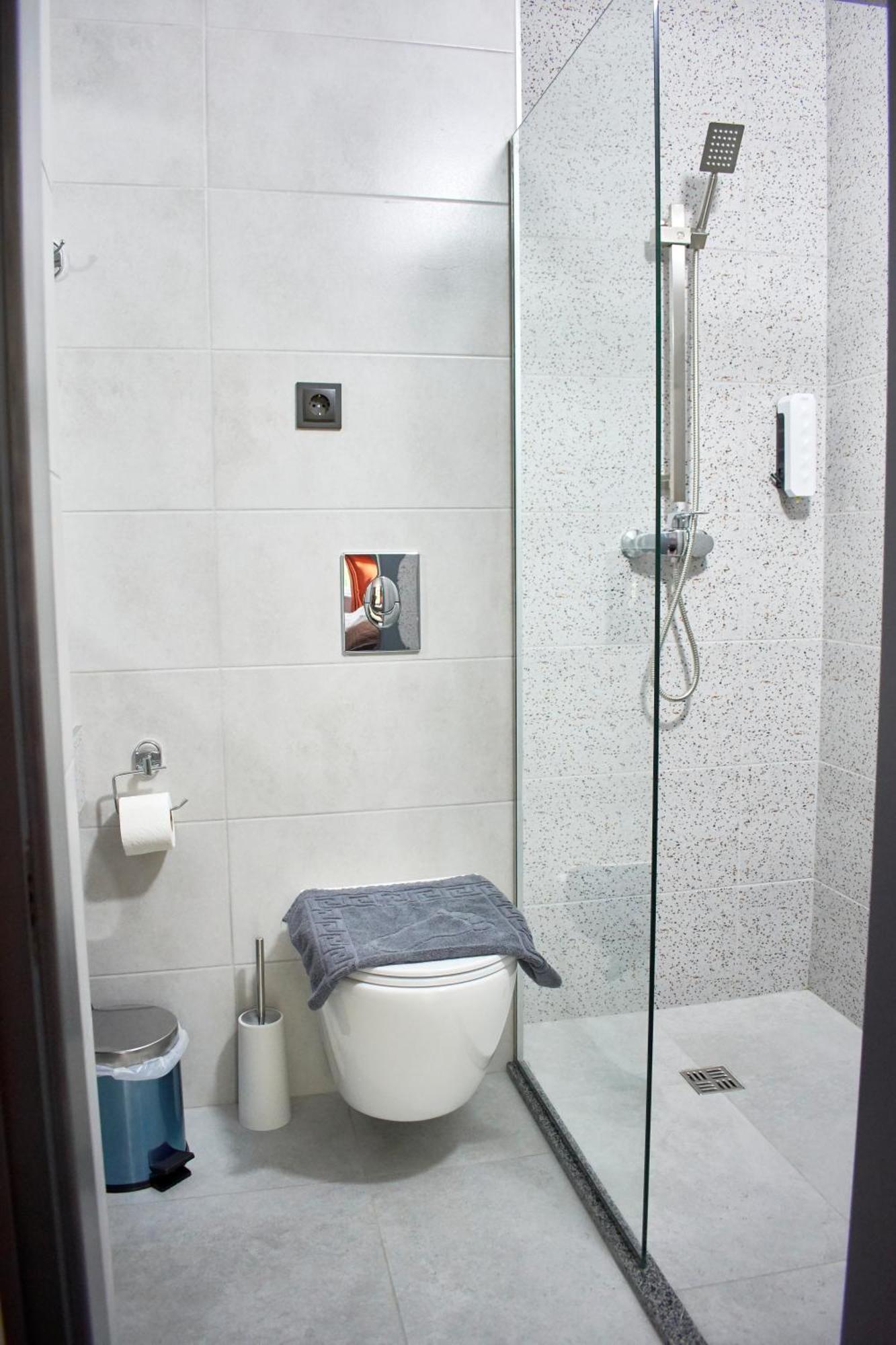 Florian Hotel Kamianets-Podilskyi Luaran gambar